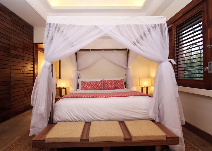 Hotel Suar Drupadi *