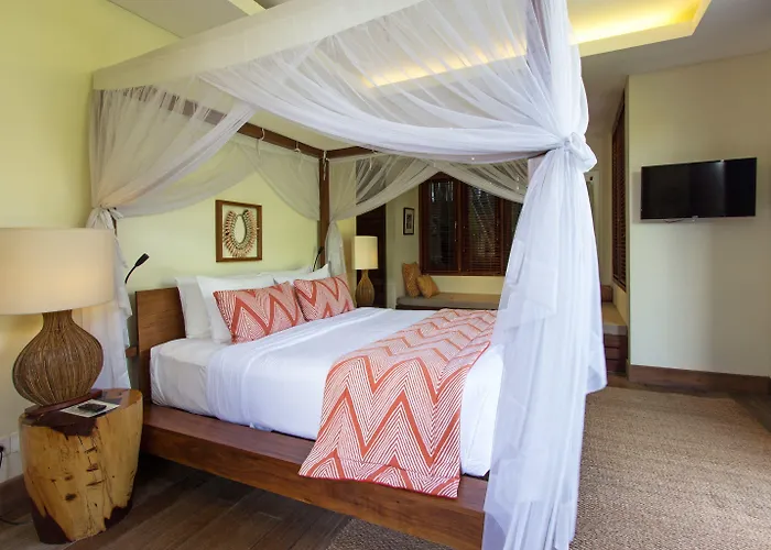 Hotel Suar Drupadi *